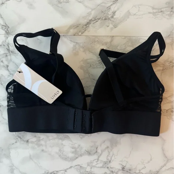 NWT Lively Busty The Stripe Mesh Bralette Black Size Small 42242 - Picture 3 of 4